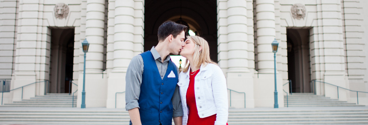 Megan and Ian smooching